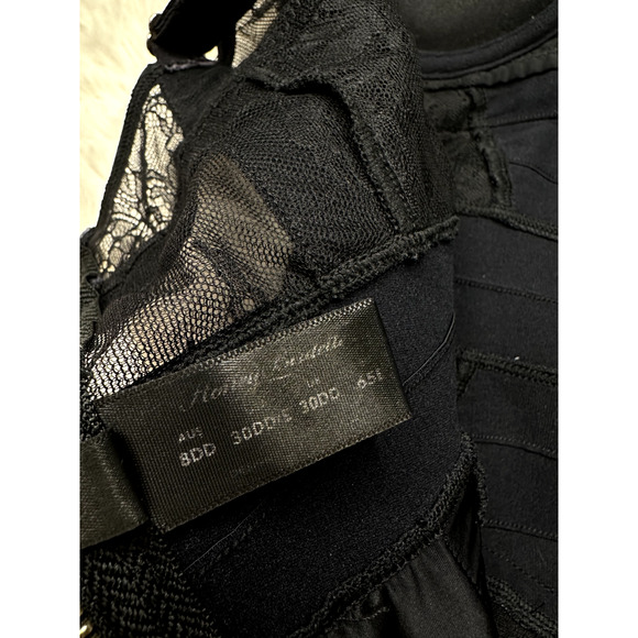 RARE🔥 Honey Birdette ASHLEIGH🖤 Black Gold Lace Push Up Dress 30DD - Picture 10 of 10